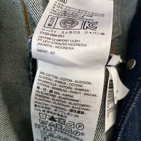 CUSTOMIZED Embroidery 'Stitch-on- denim red tag Levi’s jacket Sz S - Picture 11 of 16